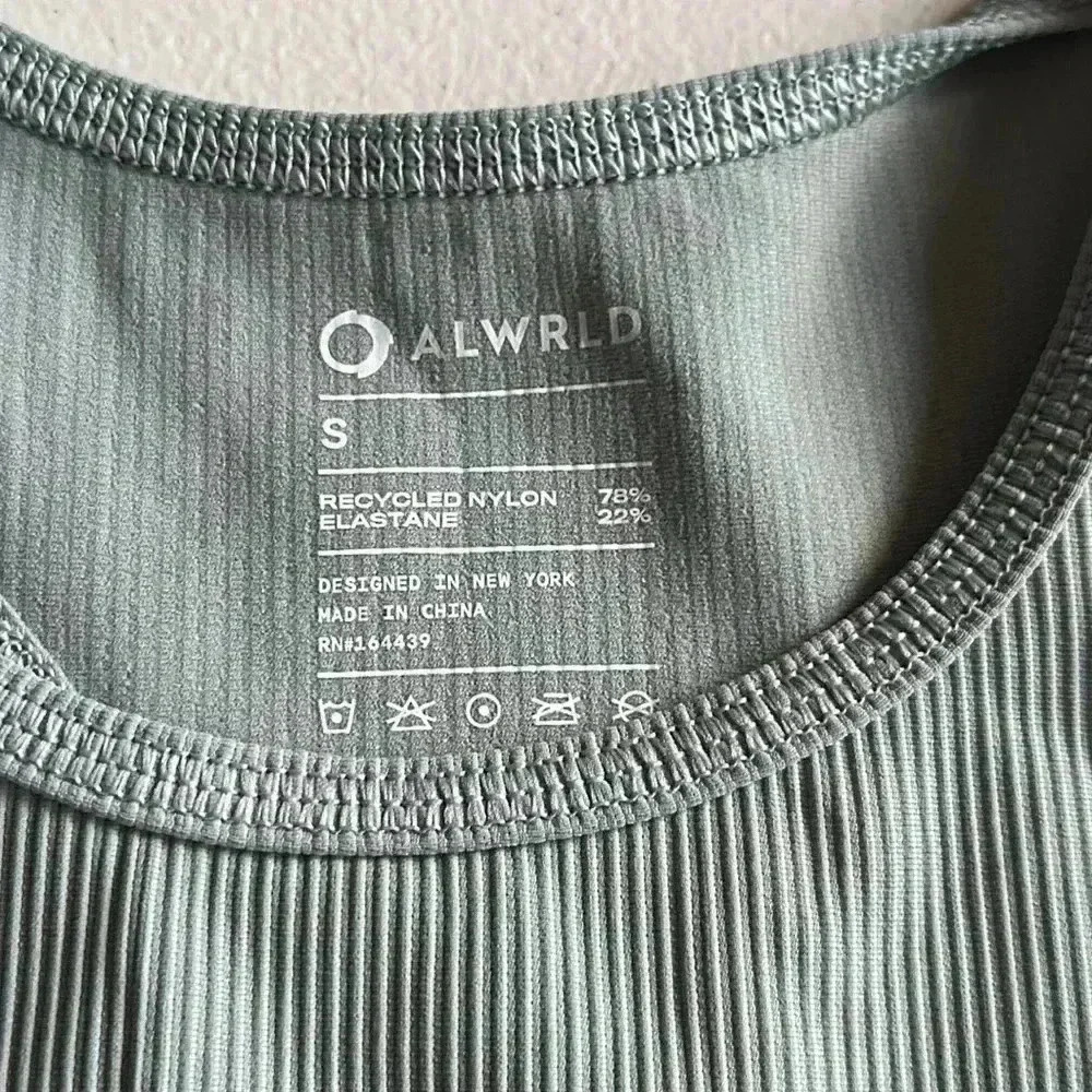 ALWRLD - Picture 2 of 3